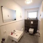 Wohlfuehloase - Moderne Mit Grossem Eingezaeuntem Garten In Alleinlage An Feld & Wald, Pur Trifft Auf Komfort, Wellness Und Gute Erholung
