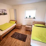 Daire Wohlfuehloase - Moderne Mit Grossem Eingezaeuntem Garten In Alleinlage An Feld & Wald, Pur Trifft Auf Komfort, Wellness Und Gute Erholung