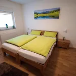 Wohlfuehloase - Moderne Mit Grossem Eingezaeuntem Garten In Alleinlage An Feld & Wald, Pur Trifft Auf Komfort, Wellness Und Gute Erholung