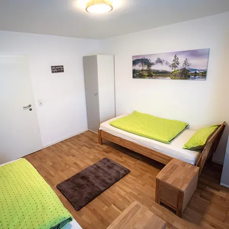 Wohlfuehloase - Moderne Mit Grossem Eingezaeuntem Garten In Alleinlage An Feld & Wald, Pur Trifft Auf Komfort, Wellness Und Gute Erholung Apartment *