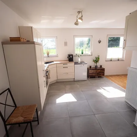 Wohlfuehloase - Moderne Mit Grossem Eingezaeuntem Garten In Alleinlage An Feld & Wald, Pur Trifft Auf Komfort, Wellness Und Gute Erholung Alpen