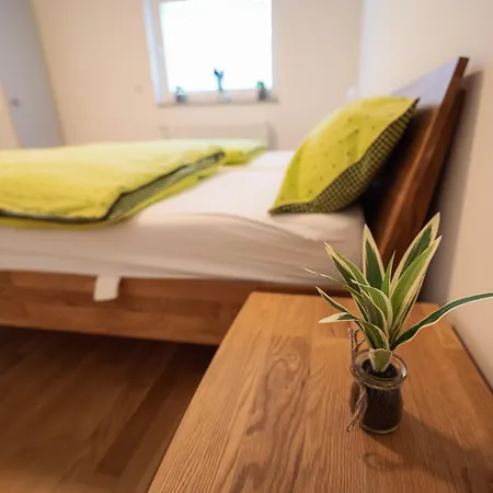 Wohlfuehloase - Moderne Mit Grossem Eingezaeuntem Garten In Alleinlage An Feld & Wald, Pur Trifft Auf Komfort, Wellness Und Gute Erholung Alpen