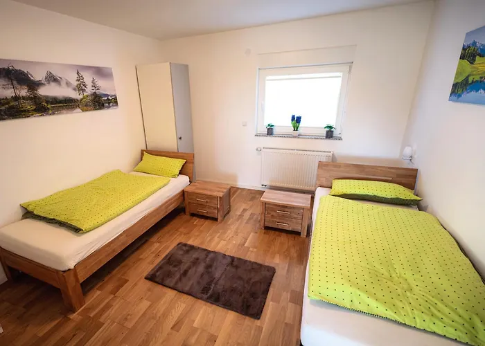 Apartament Wohlfuehloase - Moderne Mit Grossem Eingezaeuntem Garten In Alleinlage An Feld & Wald, Pur Trifft Auf Komfort, Wellness Und Gute Erholung