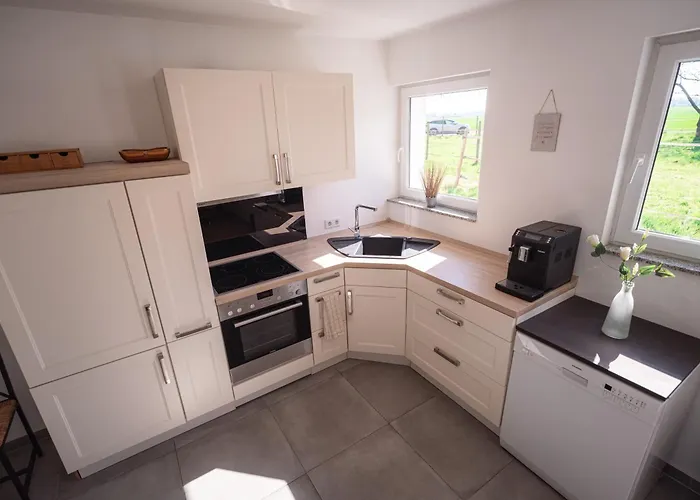 Apartament Wohlfuehloase - Moderne Mit Grossem Eingezaeuntem Garten In Alleinlage An Feld & Wald, Pur Trifft Auf Komfort, Wellness Und Gute Erholung *