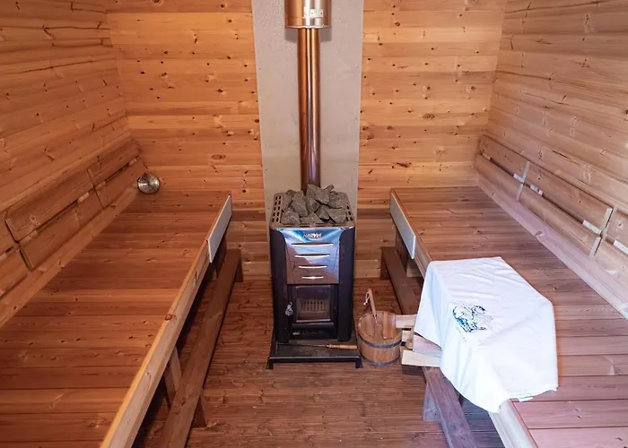 Apartament Wohlfuehloase - Moderne Mit Grossem Eingezaeuntem Garten In Alleinlage An Feld & Wald, Pur Trifft Auf Komfort, Wellness Und Gute Erholung